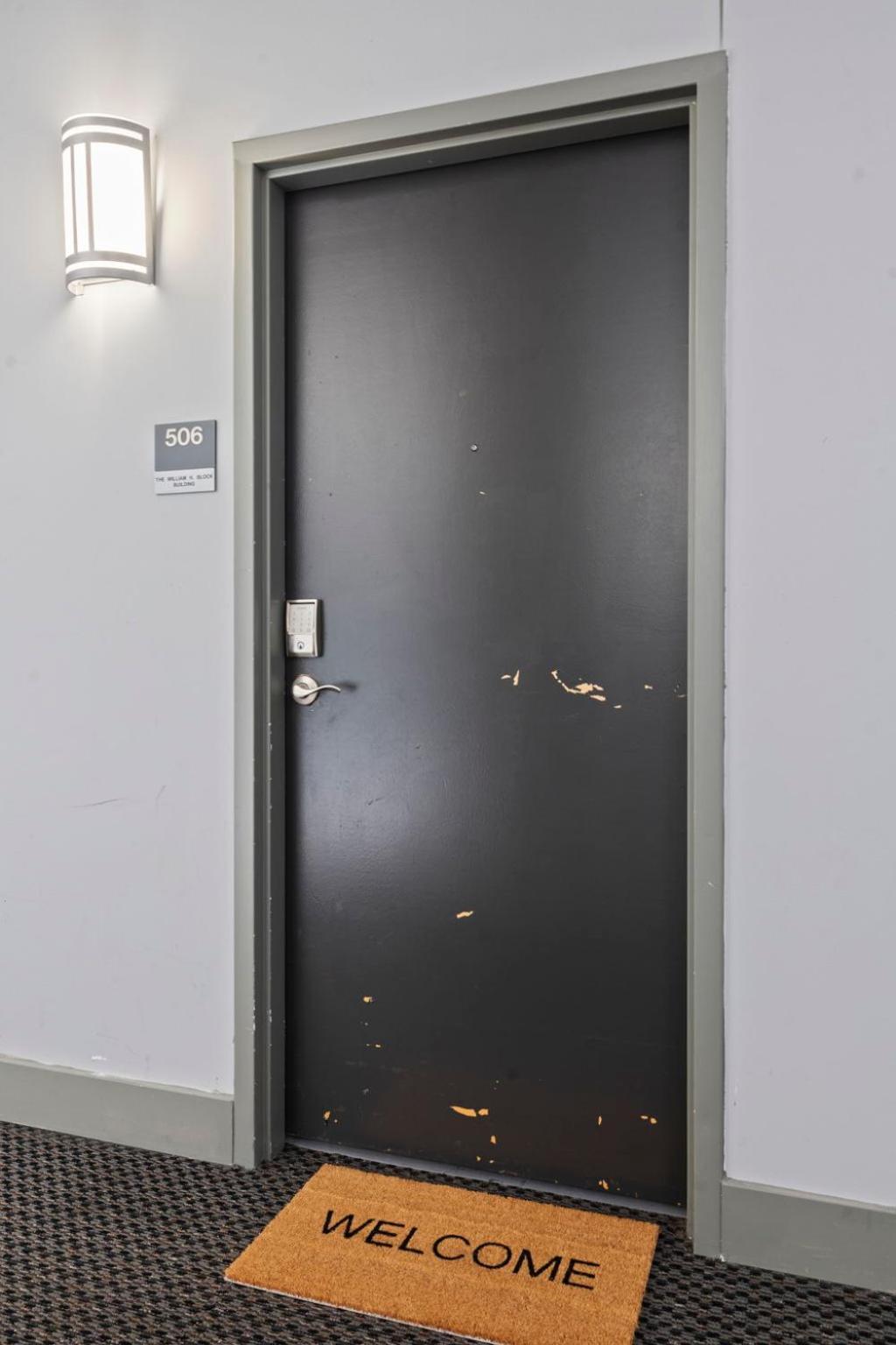 Indy Metro Stay - Sleeps 8 - Skywalk Access - Monument Circle Индианаполис Экстерьер фото